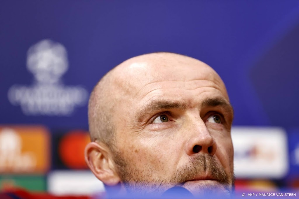 Schreuder wil dat Ajax 'eigen gezicht' laat zien tegen Napoli