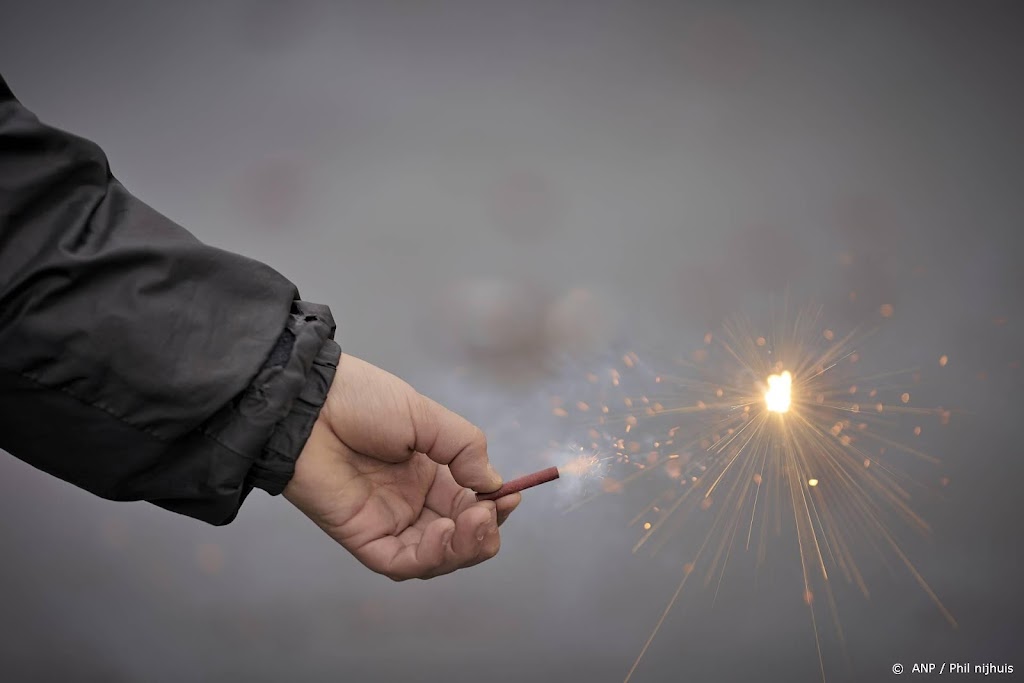 Vuurwerkliefhebbers vrezen chaos bij afsteekverbod jaarwisseling