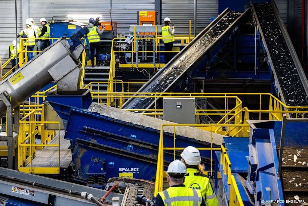 Recyclingdiensten leveren afvalverwerker Renewi meer omzet op