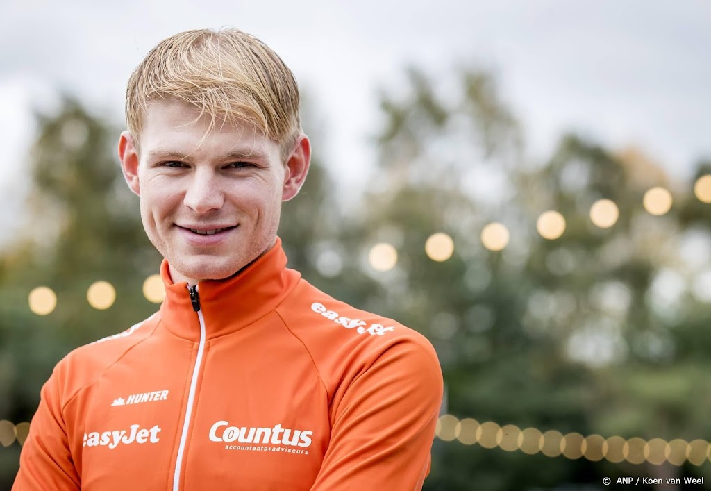 Schaatser Harink wint Marathon Cup-wedstrijd in Deventer