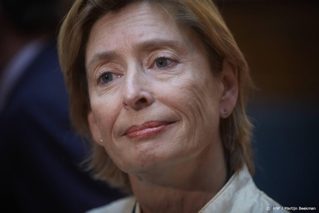 Oud-minister jaagt verbetering samenleving voor gehandicapten aan