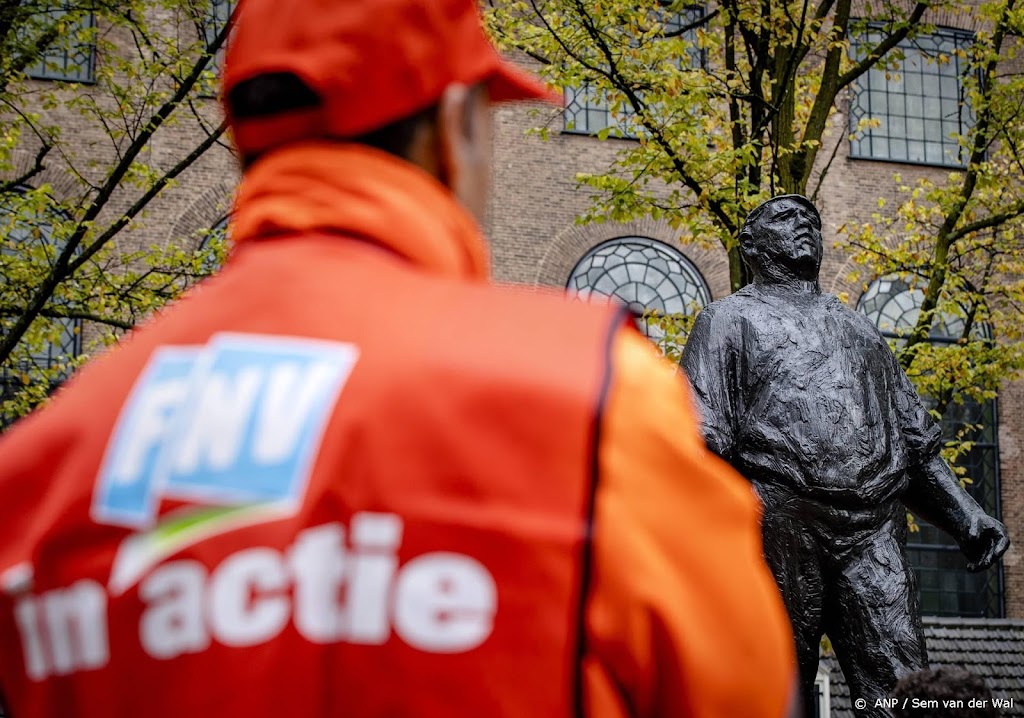 FNV: uitzendbureaus steken transitievergoeding in eigen zak