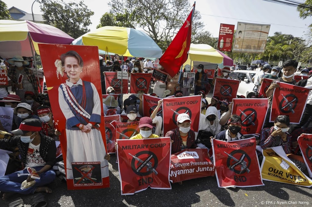 Buurtwachten Myanmar dwarsbomen aanhoudingen activisten