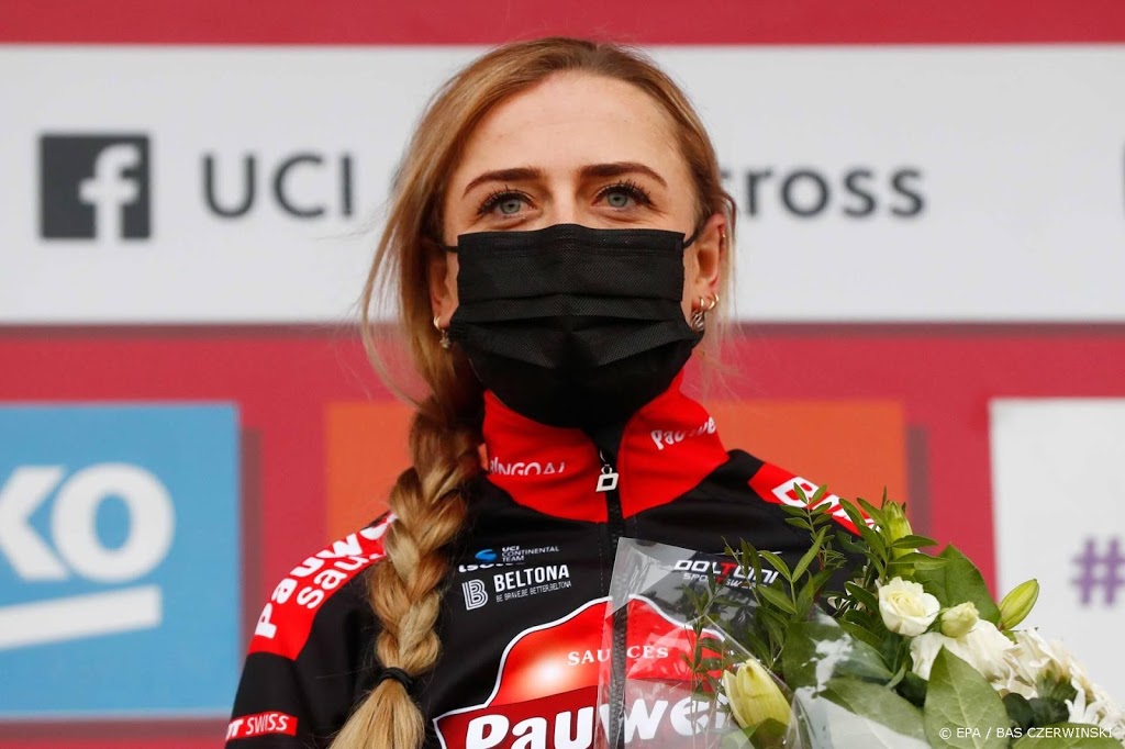 Betsema zegeviert in veldrit Eeklo