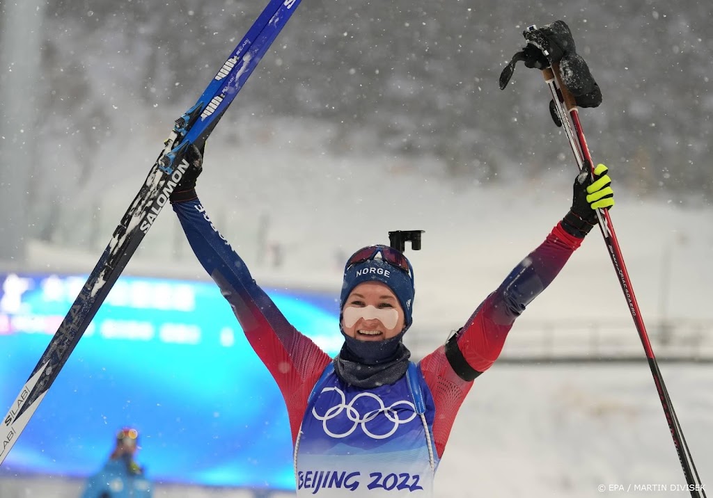 Biatlete Røiseland verovert derde olympische titel in China