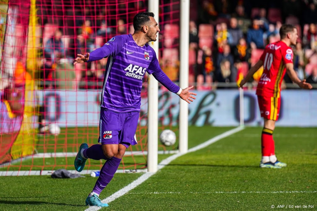 Beukema en Pavlidis leiden AZ na achterstand naar winst op Eagles