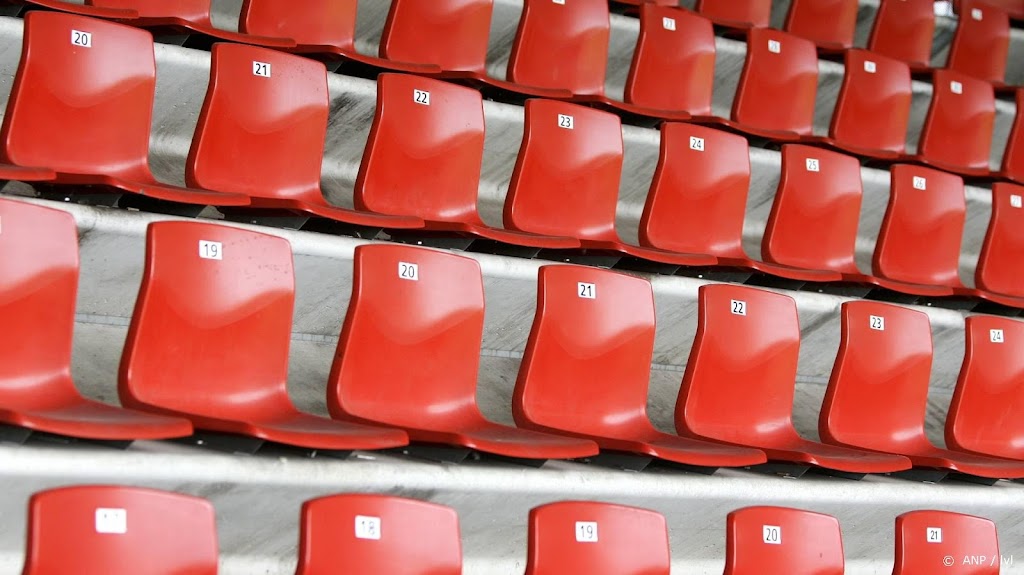 Amateurclub Spakenburg geschokt na bedreigingen door eigen fans