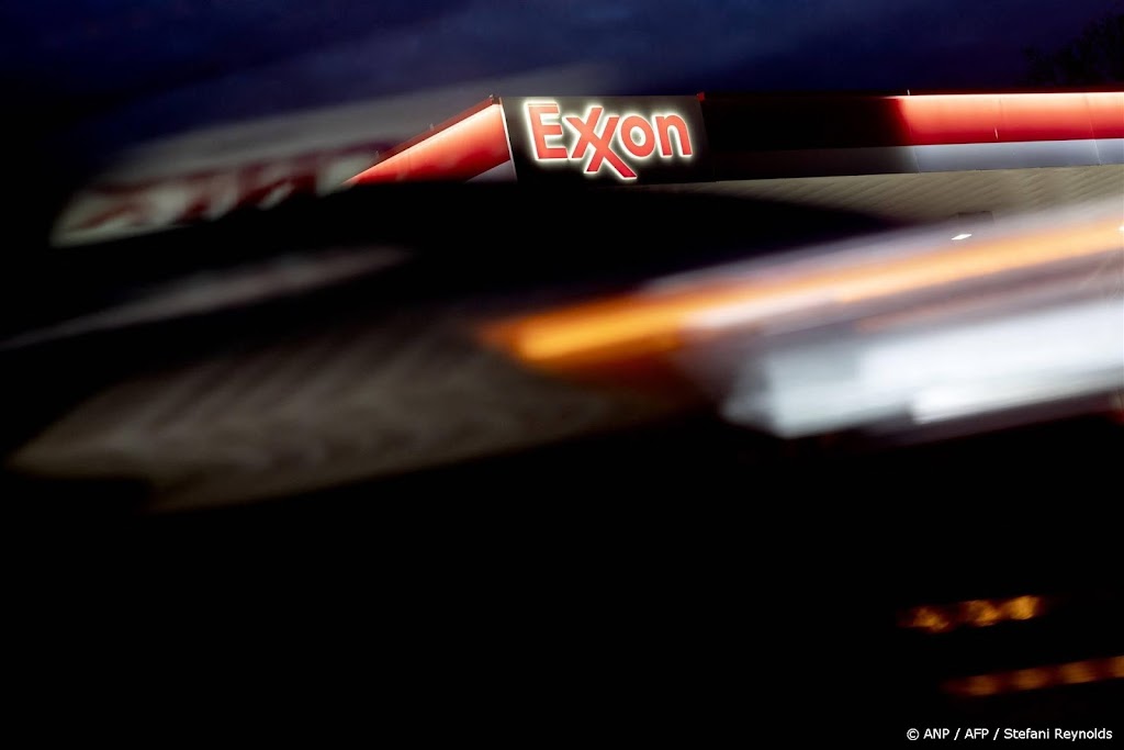 Klimaataandeelhouders vragen rechter om klacht Exxon te negeren