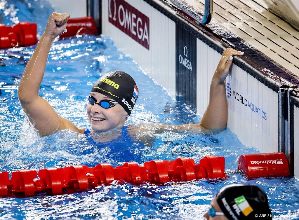 Schouten pakt verrassend WK-zilver op 100 meter schoolslag