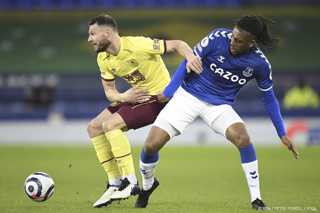 Verdediger Pieters verrast Everton met Burnley