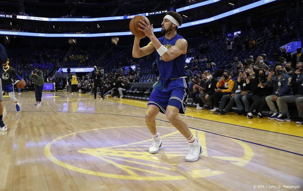 Warriors winnen NBA-topper tegen Bucks met hoofdrol voor Thompson