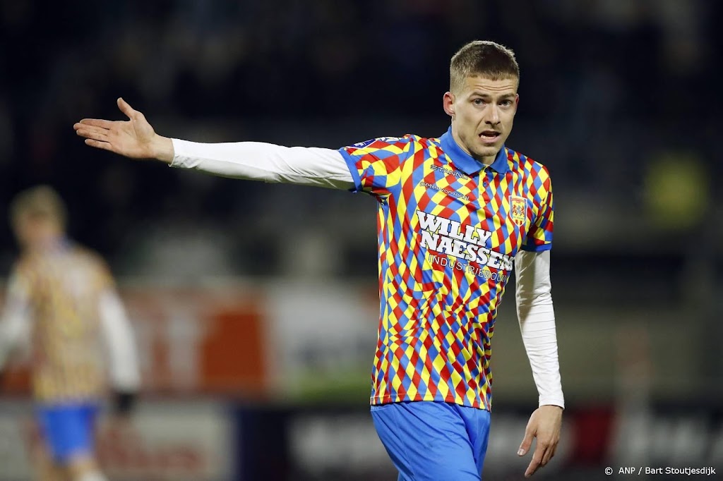 Einde seizoen RKC-verdediger Van den Buijs na schouderblessure