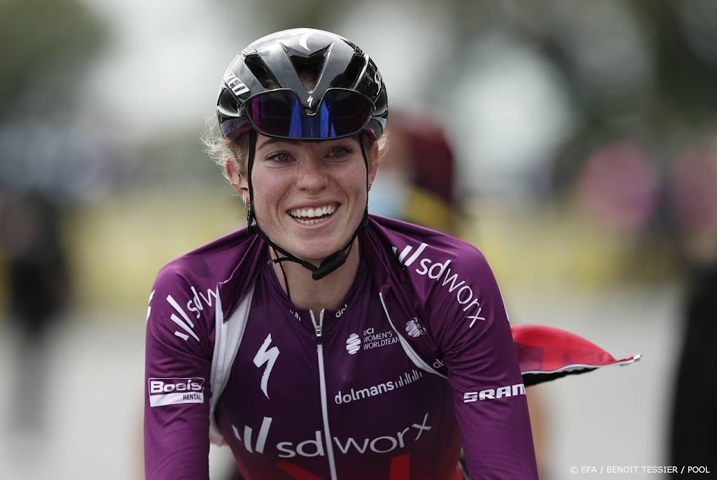 Vollering neemt met zege in Brabantse Pijl 'sportieve revanche'