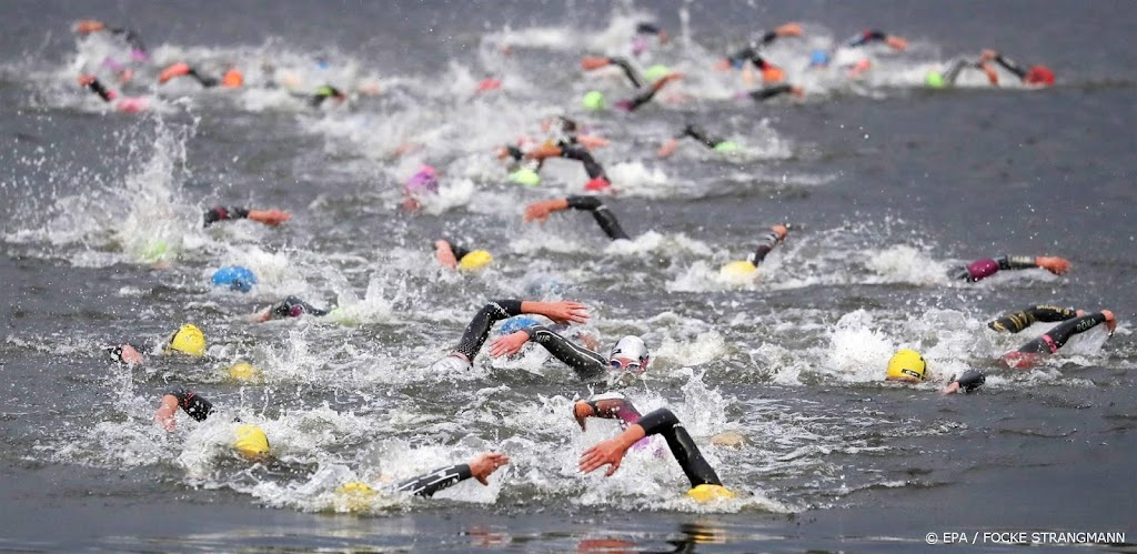 Internationale triathlonbond steunt terugkeer Russische atleten