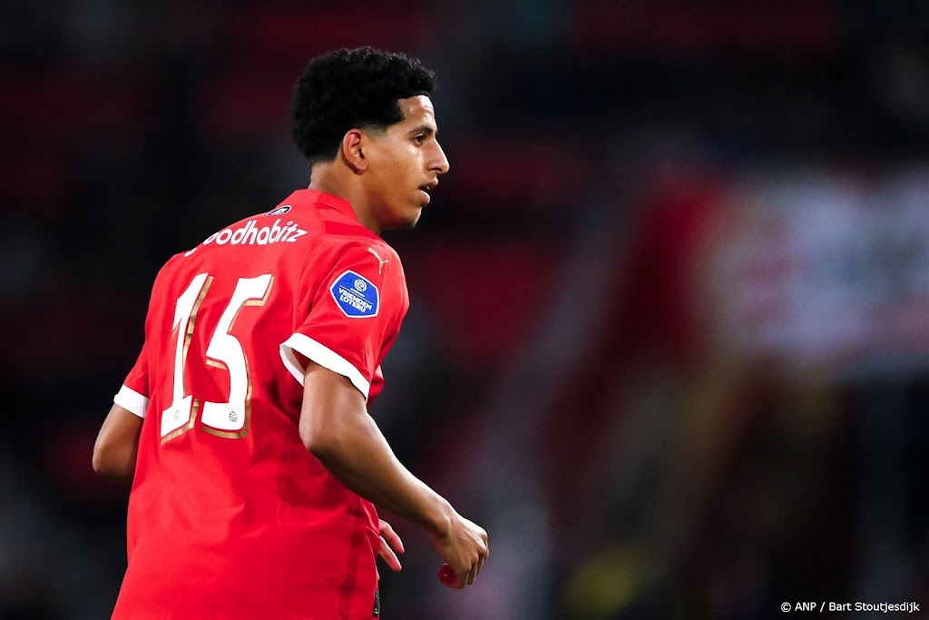 Sparta neemt middenvelder Nassoh over van PSV