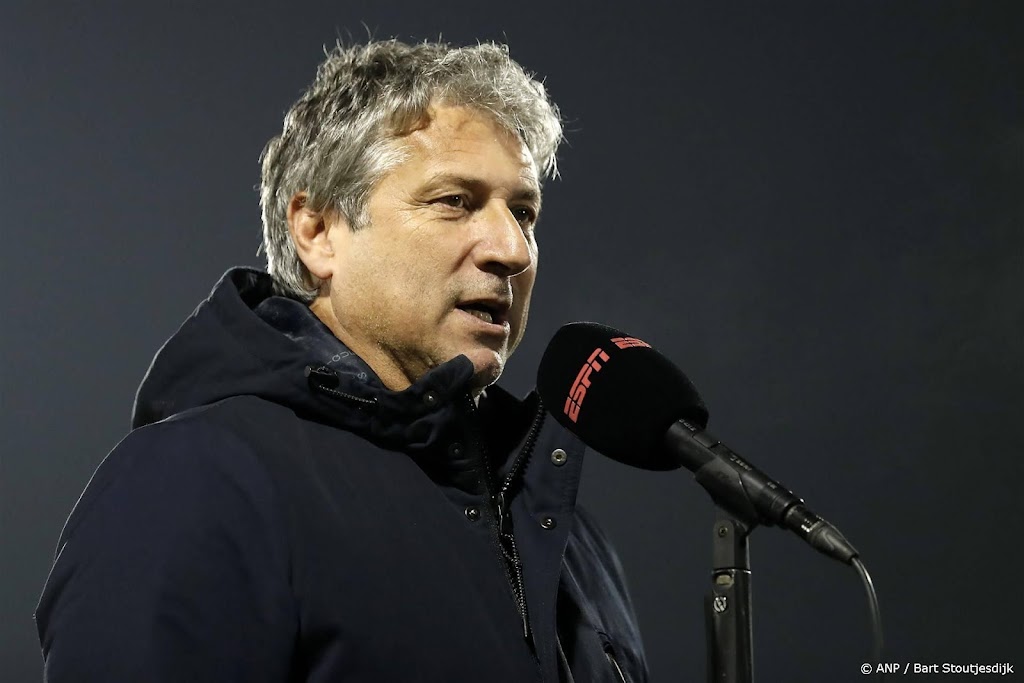 TOP Oss neemt na seizoen afscheid van trainer Brood