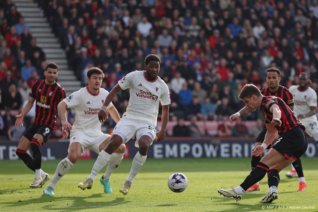 Manchester United verspeelt voor de vierde keer op rij punten