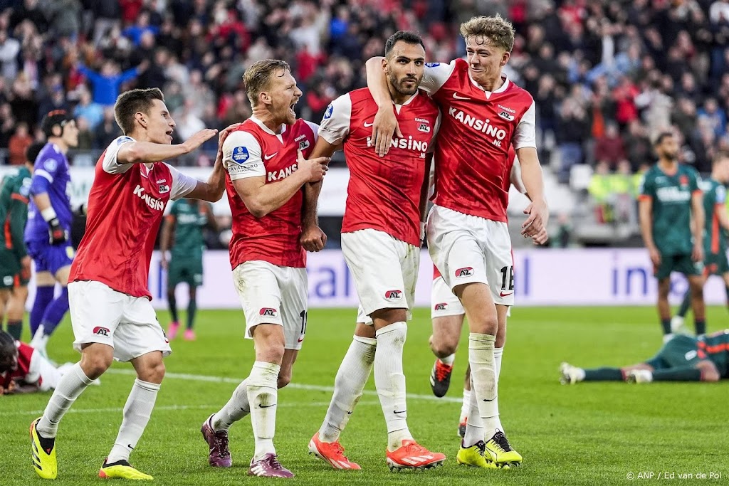 AZ wint van RKC na achterstand van twee doelpunten