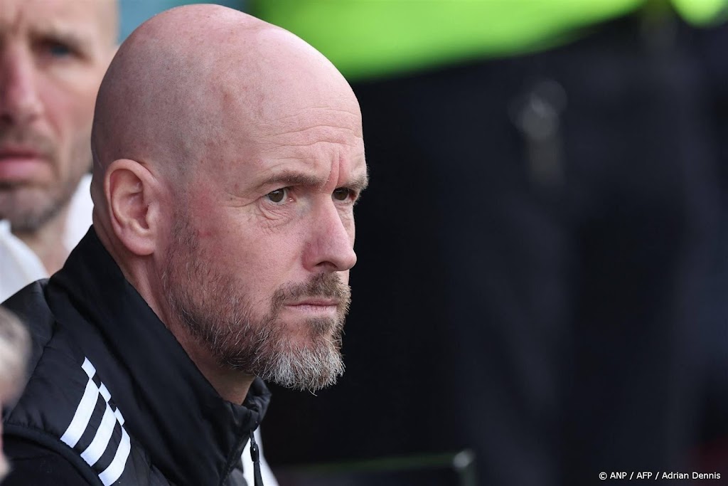 Trainer Ten Hag ziet dat United het te vaak laat afweten