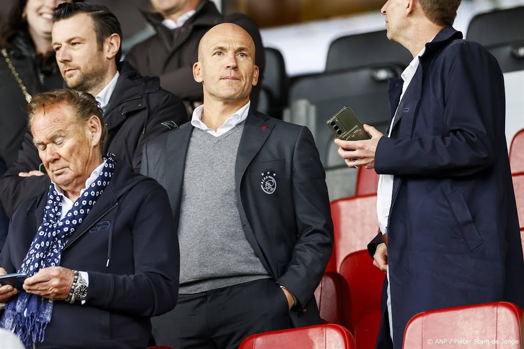 Bestuursraad wil dat Ajax voorgenomen ontslag Kroes heroverweegt