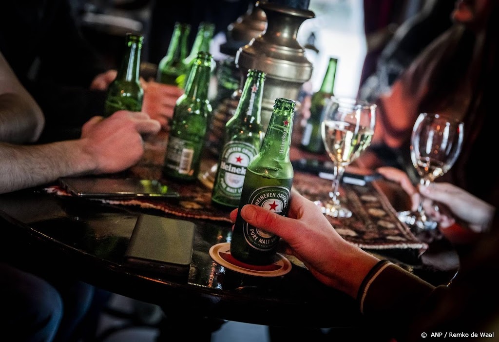 Meer pinbetalingen in horeca-, cultuur- en amusementssector