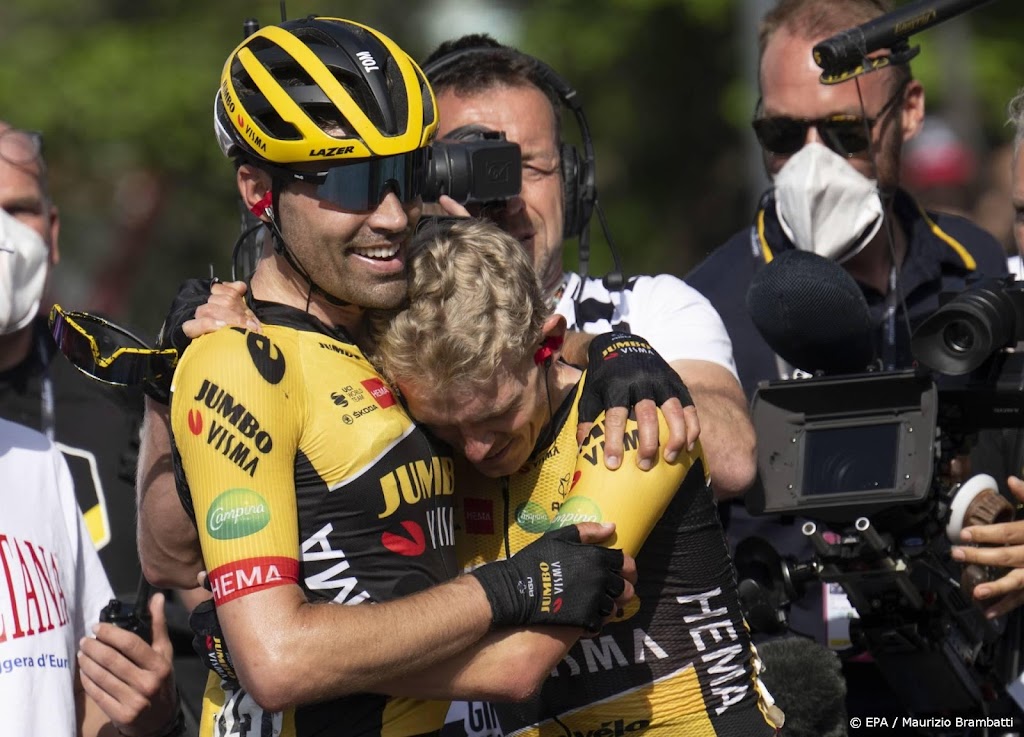 Ploegleider Engels prijst Dumoulin voor teamwerk bij zege Bouwman