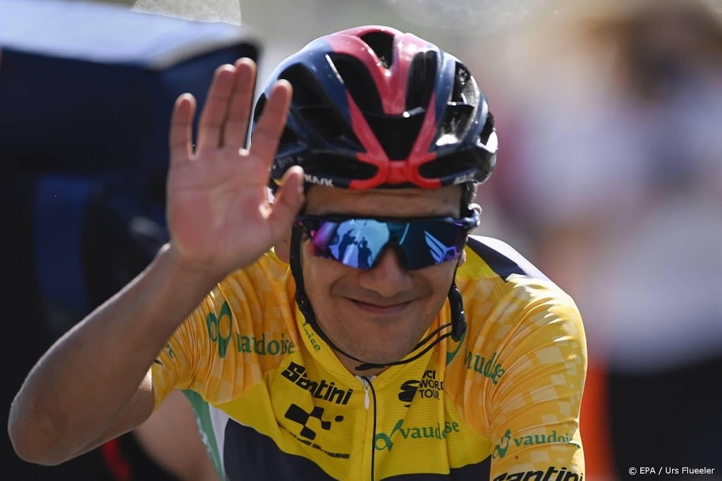 Wielrenner Carapaz wint Ronde van Zwitserland, Mäder slotrit