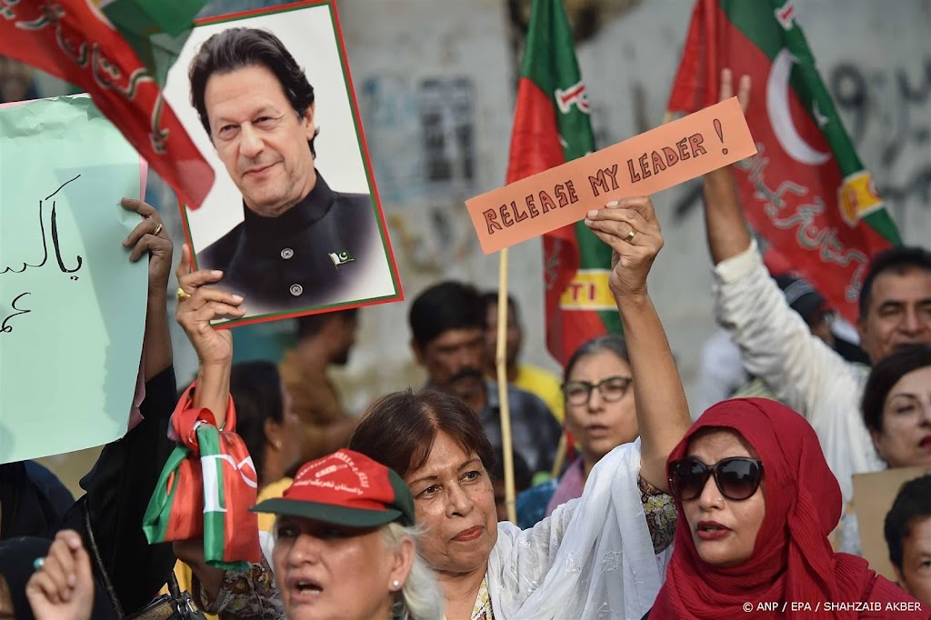 Celstraf ex-premier Pakistan voor illegaal huwelijk teruggedraaid