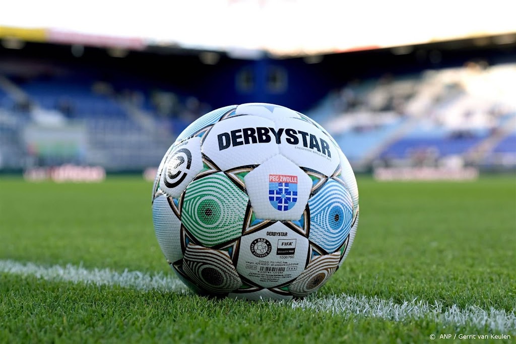 PEC Zwolle verafschuwt en onderzoekt gebeurtenissen in stadion