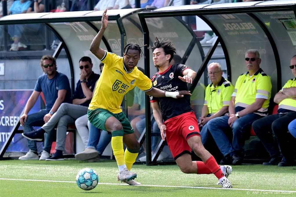 Verdediger Tjoe-A-On verlaat Excelsior voor Swansea City