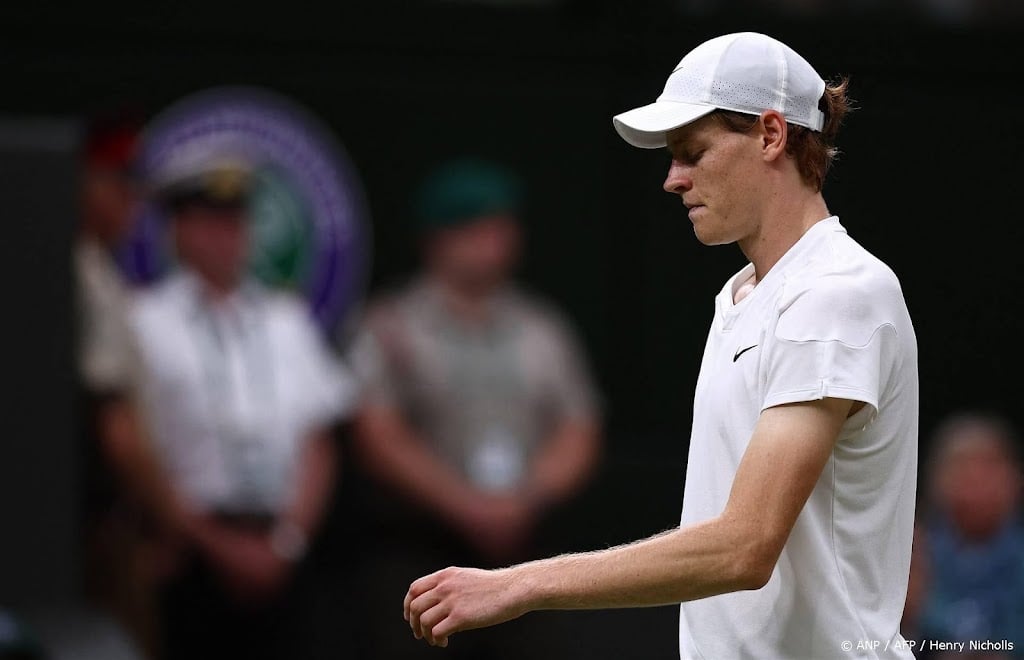 Tennisser Sinner niet bezorgd om opspelende heupblessure