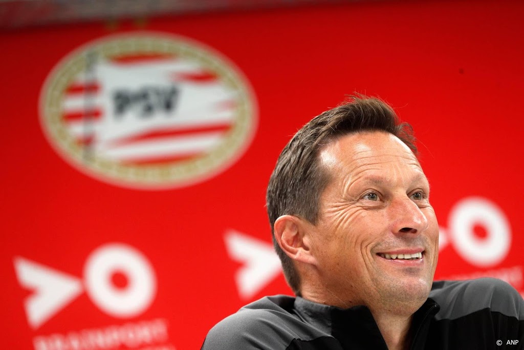PSV-trainer Schmidt: Rosario de ideale nummer 6