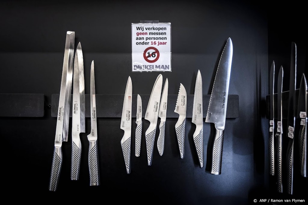 Campagne 'Drop je knife' moet jeugd aanmoedigen mes af te staan