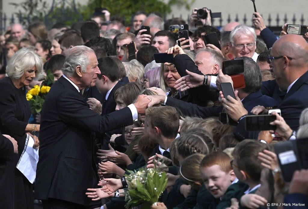 Bezoek koning Charles aan gespannen Noord-Ierland