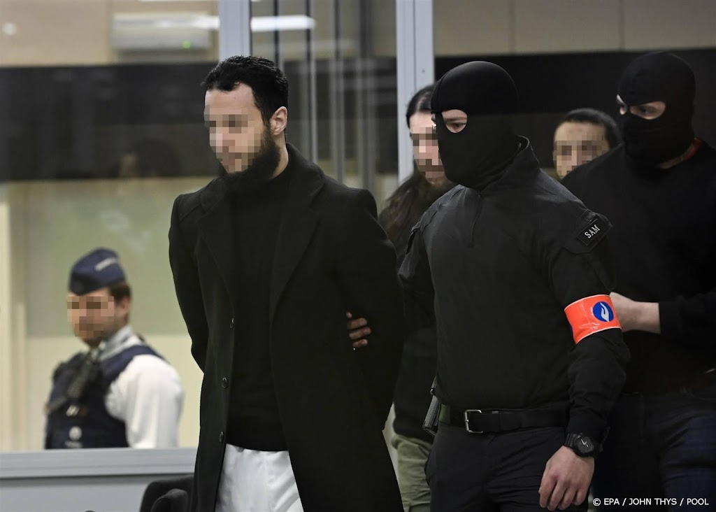 IS-terrorist Abdeslam mag Franse straf niet in België uitzitten