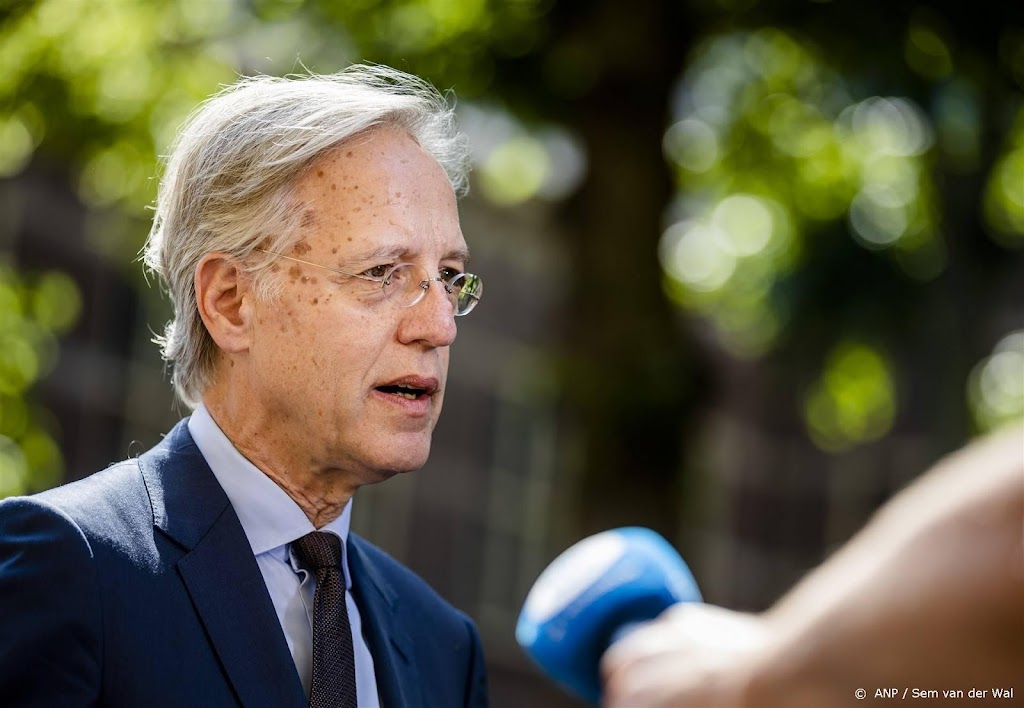Kabinet broedt op inzet breed samengesteld team voor AI-adviezen