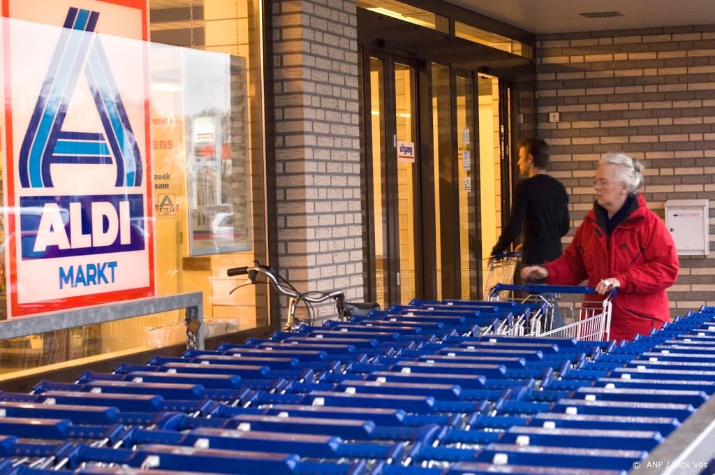 Supermarkten steken koppen bij elkaar voor handhaven coronaregels