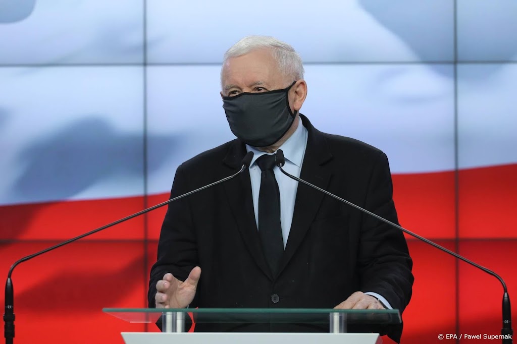 PAP: invloedrijke vicepremier Kaczynski van Polen doet stap terug