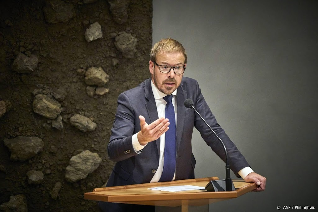 Coalitie steunt kinderbijslagplan met tegenzin, oppositie woedend
