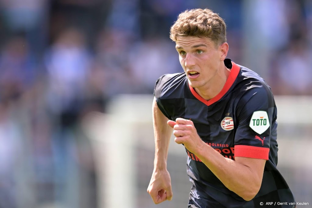 PSV tegen FC Zürich met Til in de spits
