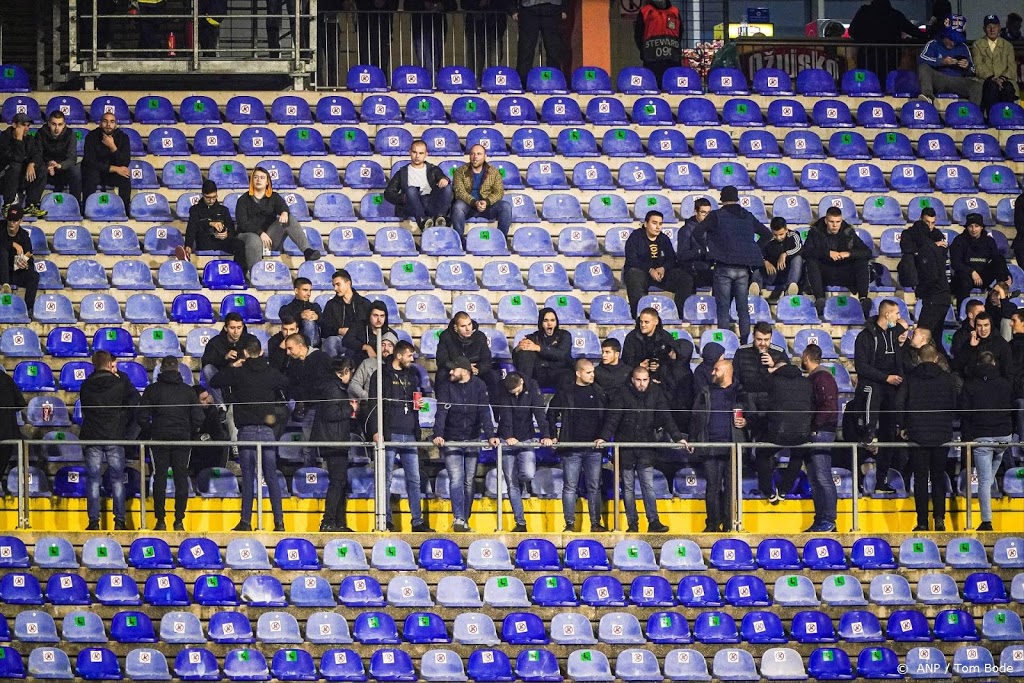 Proef met 1500 supporters in voetbalstadions