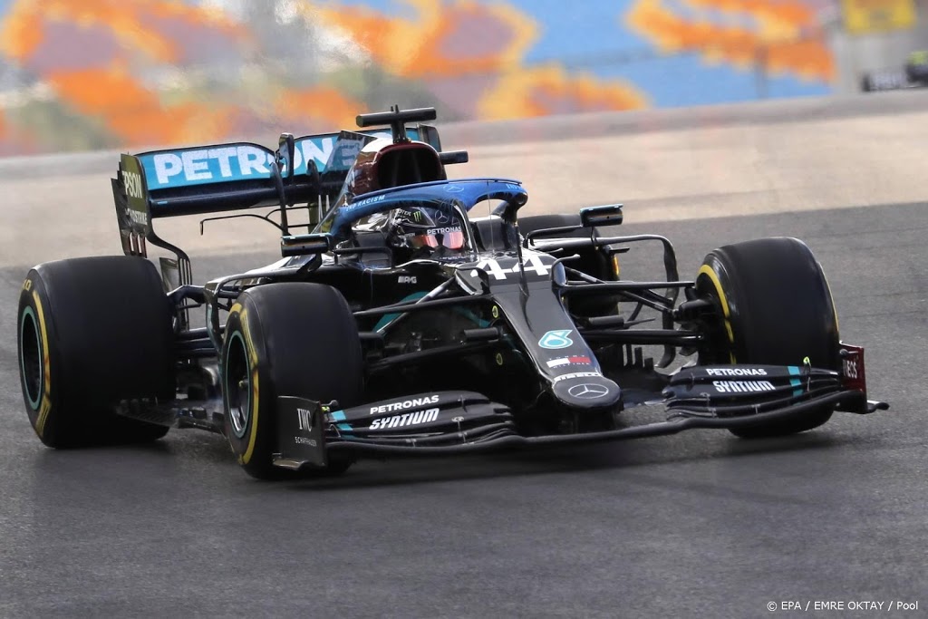Hamilton: nieuwe asfaltlaag circuit Istanbul 'geldverspilling'