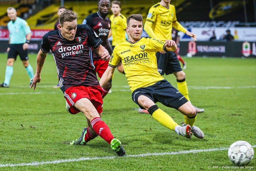 Feyenoord verslaat VVV met drie doelpunten in 9 minuten tijd