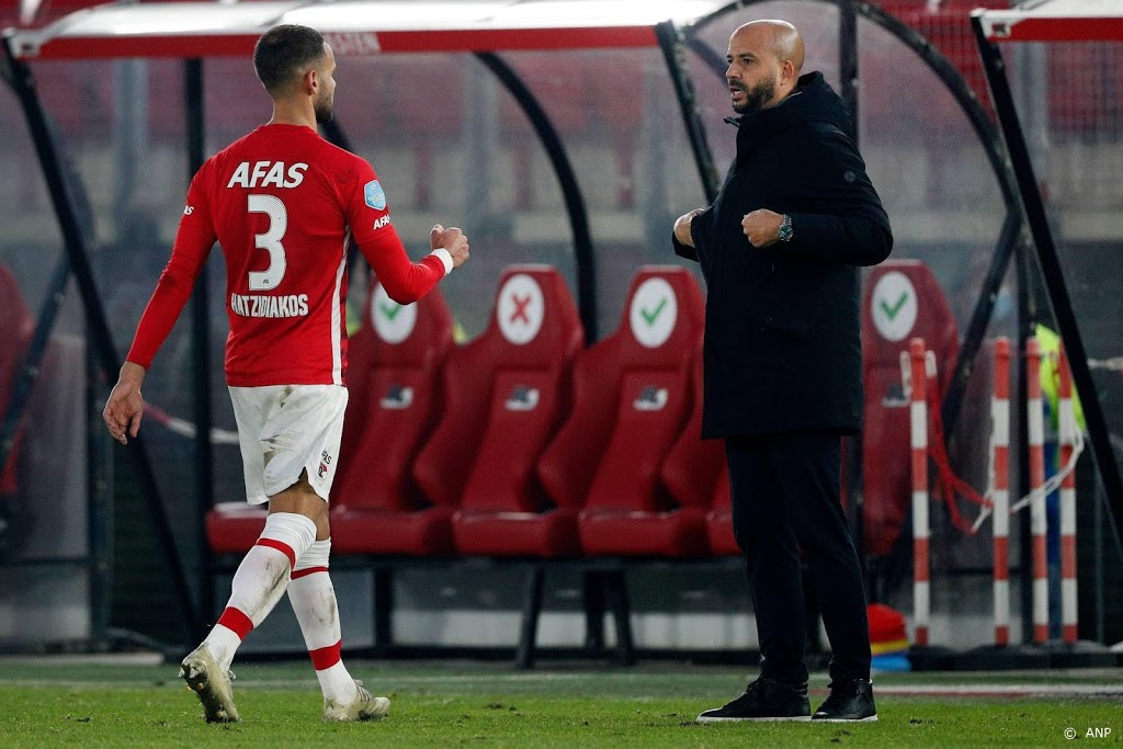 AZ-trainer Jansen: situatie rustig blijven overzien
