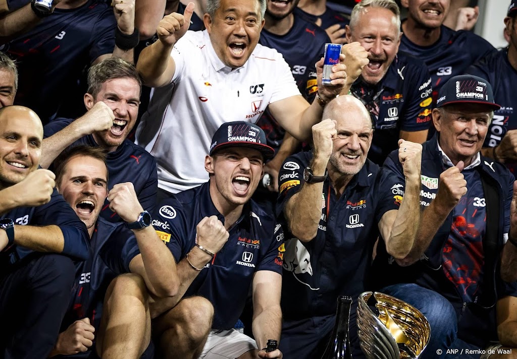 Formule 1-coureurs loven Verstappen na 'episch' seizoen
