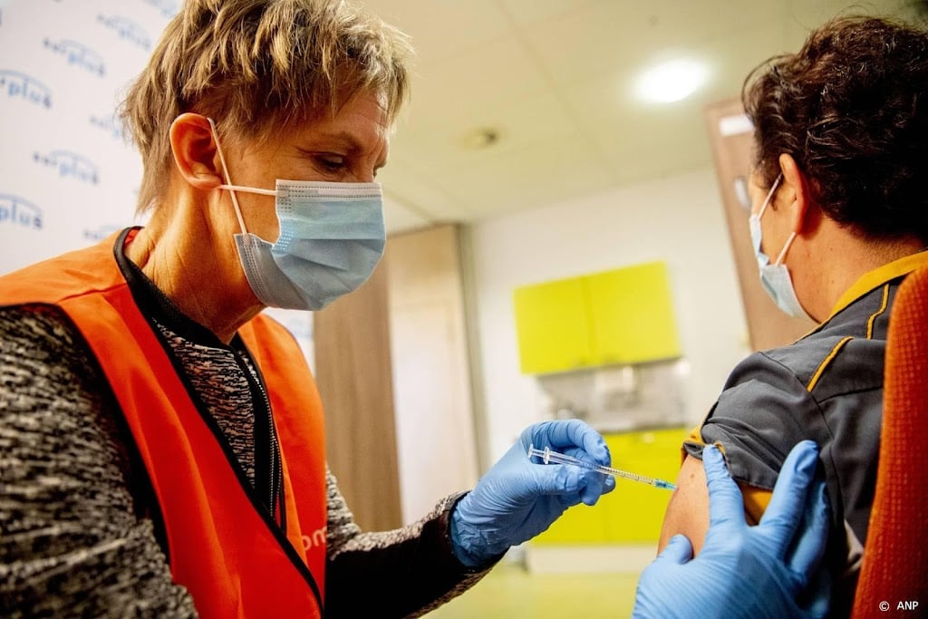 De Jonge: boostercampagne nog verder versnellen