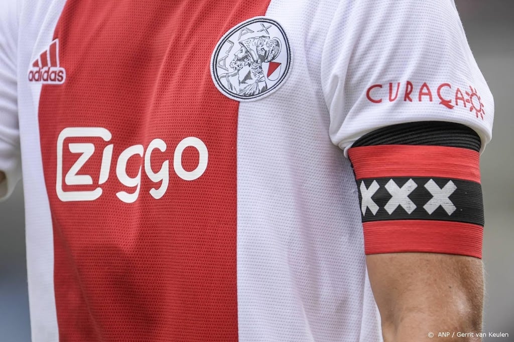Ajax treft nu Benfica in achtste finales Champions League