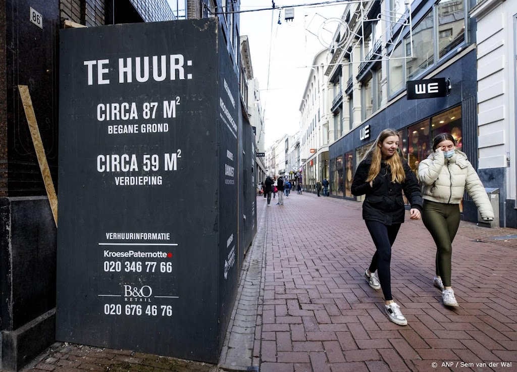 Leegstand van woningen en kantoren nam vorig jaar af, meldt CBS