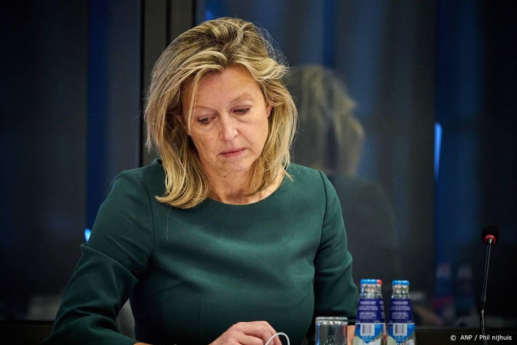 Minister wil in voorjaar helderheid van Senaat over Omgevingswet