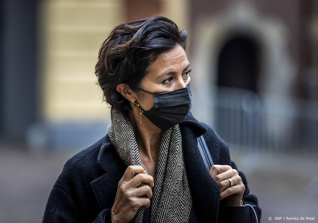 Staatssecretaris Uslu: teleurstellend dat cultuur dichtblijft